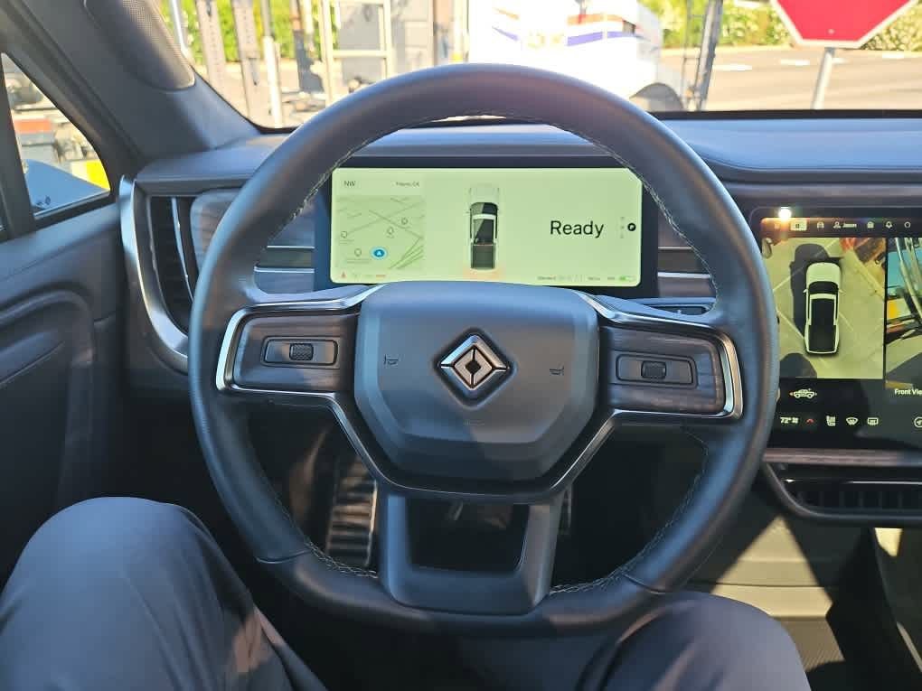 Used 2023 Rivian R1T Adventure image 18