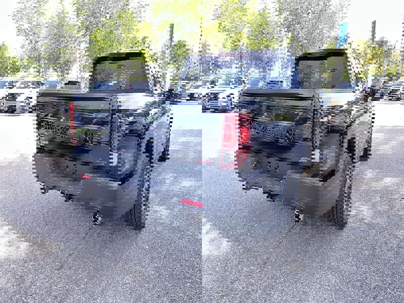 Used 2024 Honda Ridgeline Sport image 6