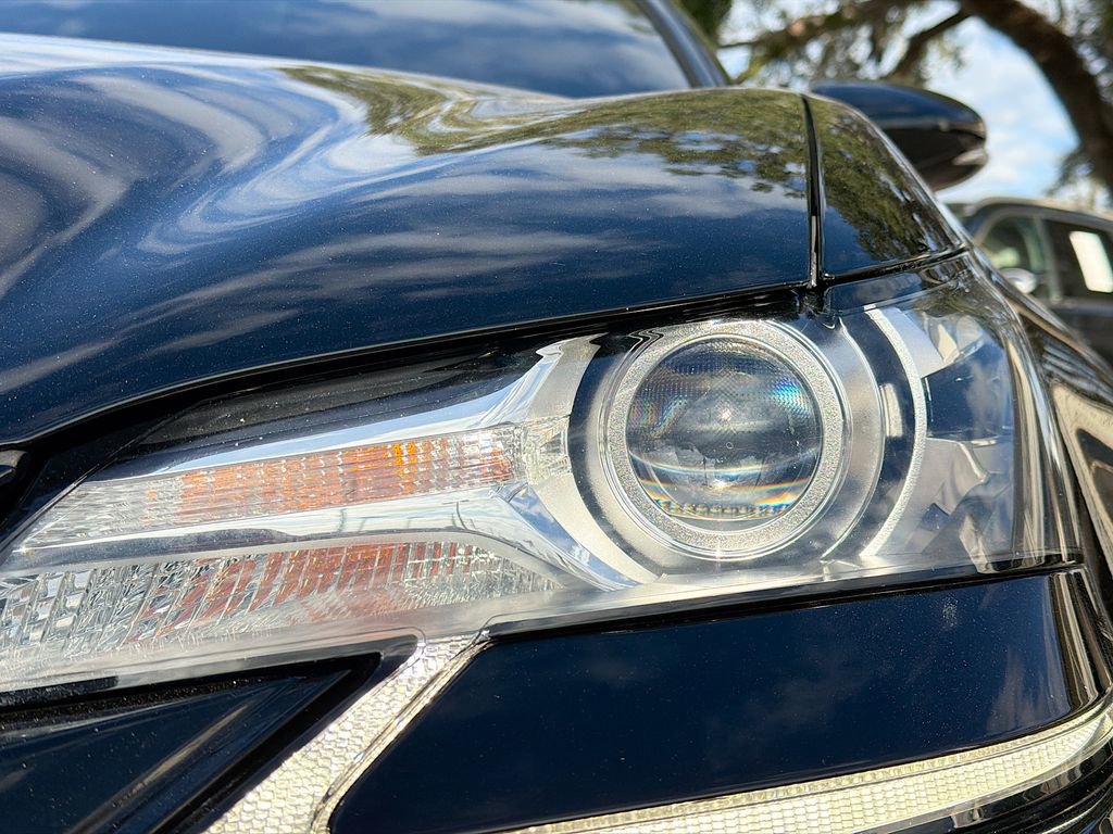 Used 2018 Lexus GS 350 F Sport image 9