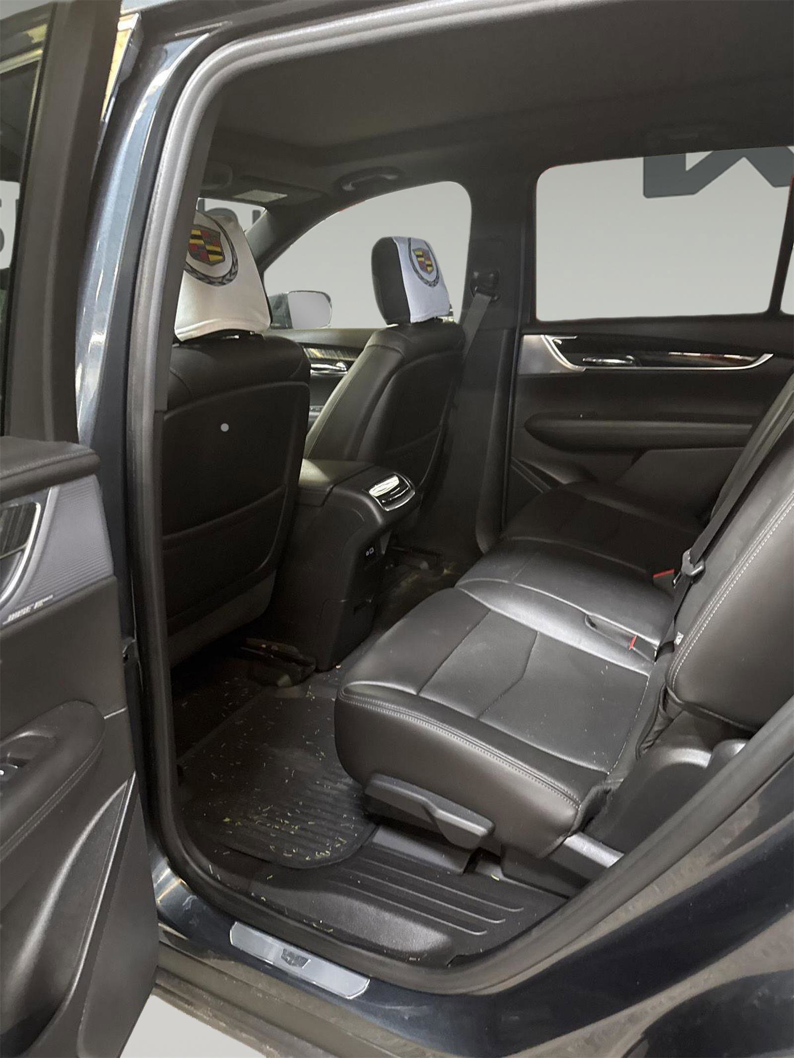 Used 2020 Cadillac XT6 Premium Luxury image 18