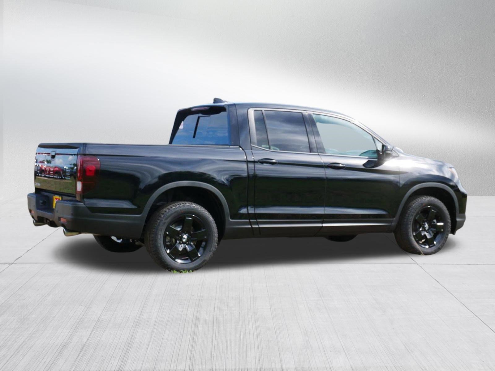 New 2026 Honda Ridgeline Black Edition image 7