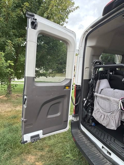 Used 2020 Ford Transit 150 XLT RWD image 25
