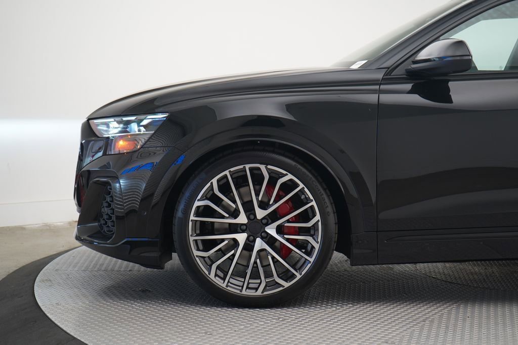 New 2026 Audi SQ8 Prestige image 2