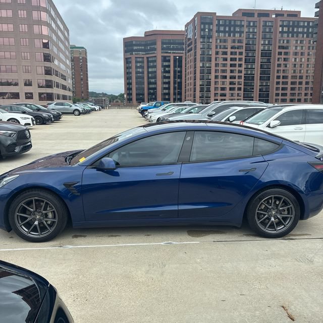 Used 2021 Tesla Model 3 Long Range AWD/4WD image 4