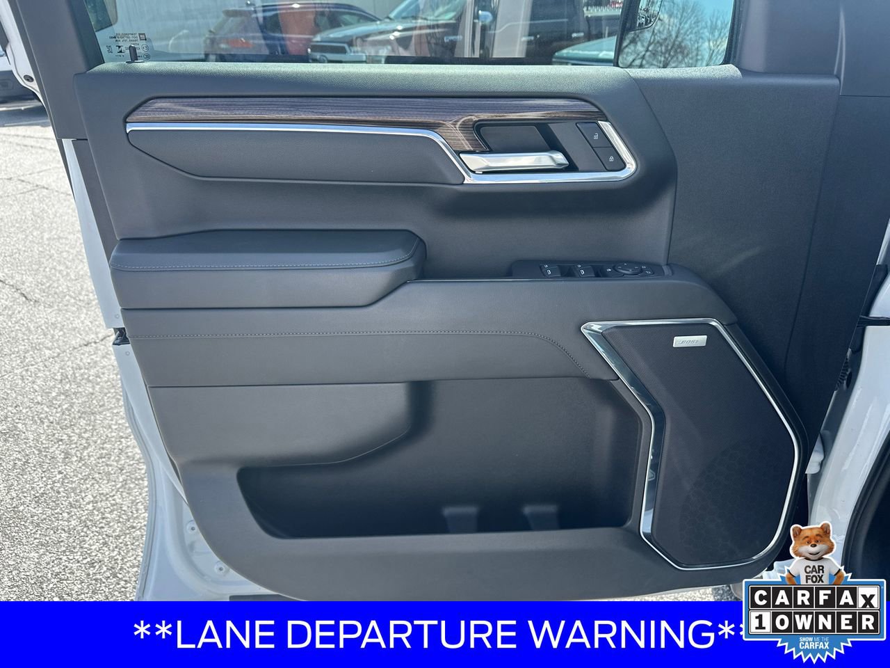 Used 2025 Chevrolet Silverado 1500 LT Trail Boss w/ Convenience Package II image 10