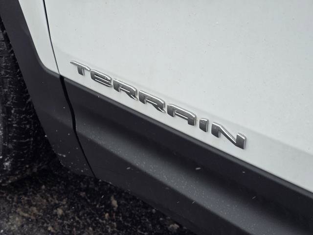 Used 2023 GMC Terrain SLE image 6