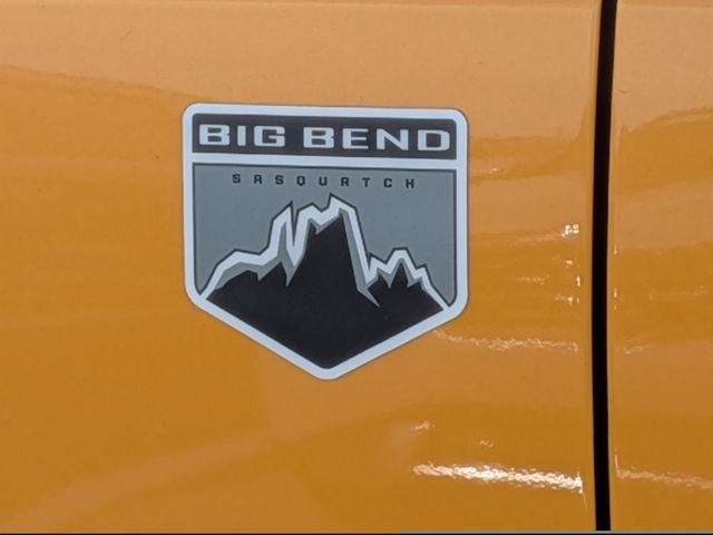 Used 2022 Ford Bronco Big Bend w/ Sasquatch Package AWD/4WD image 11