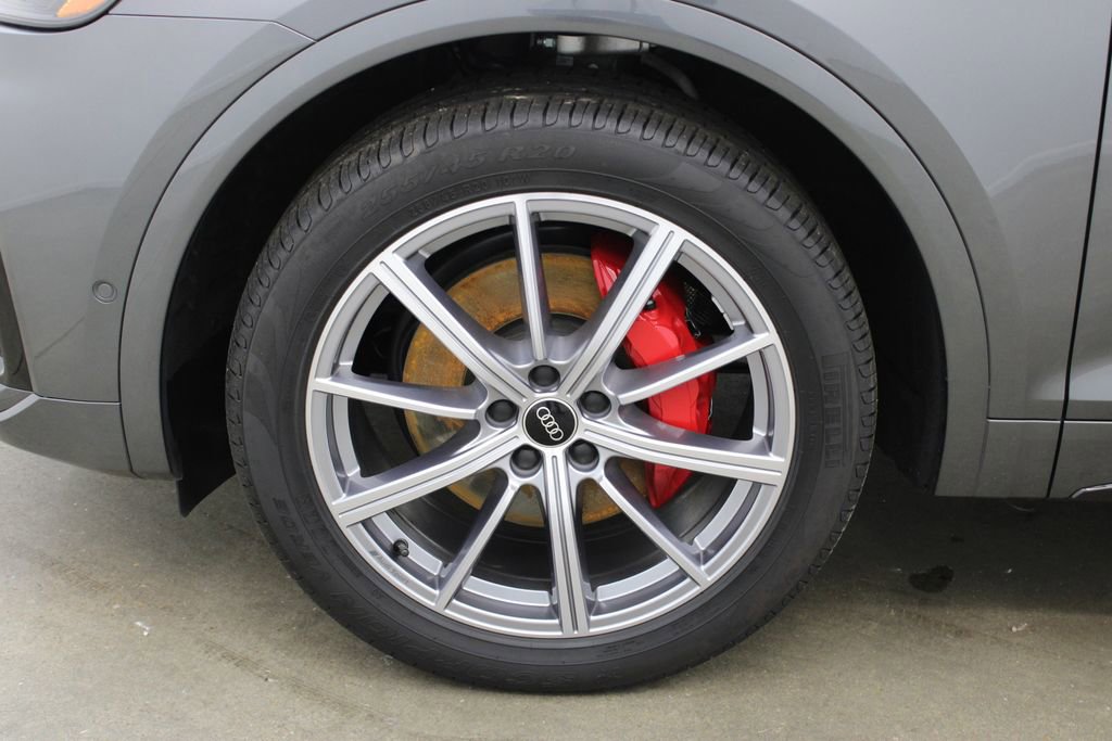 Certified 2024 Audi Q5 e Prestige image 30
