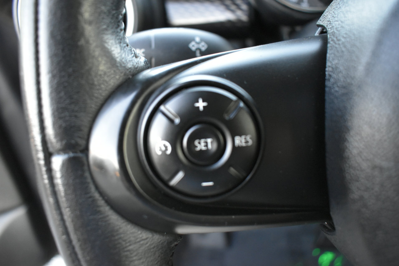 Used 2015 MINI Cooper S image 14