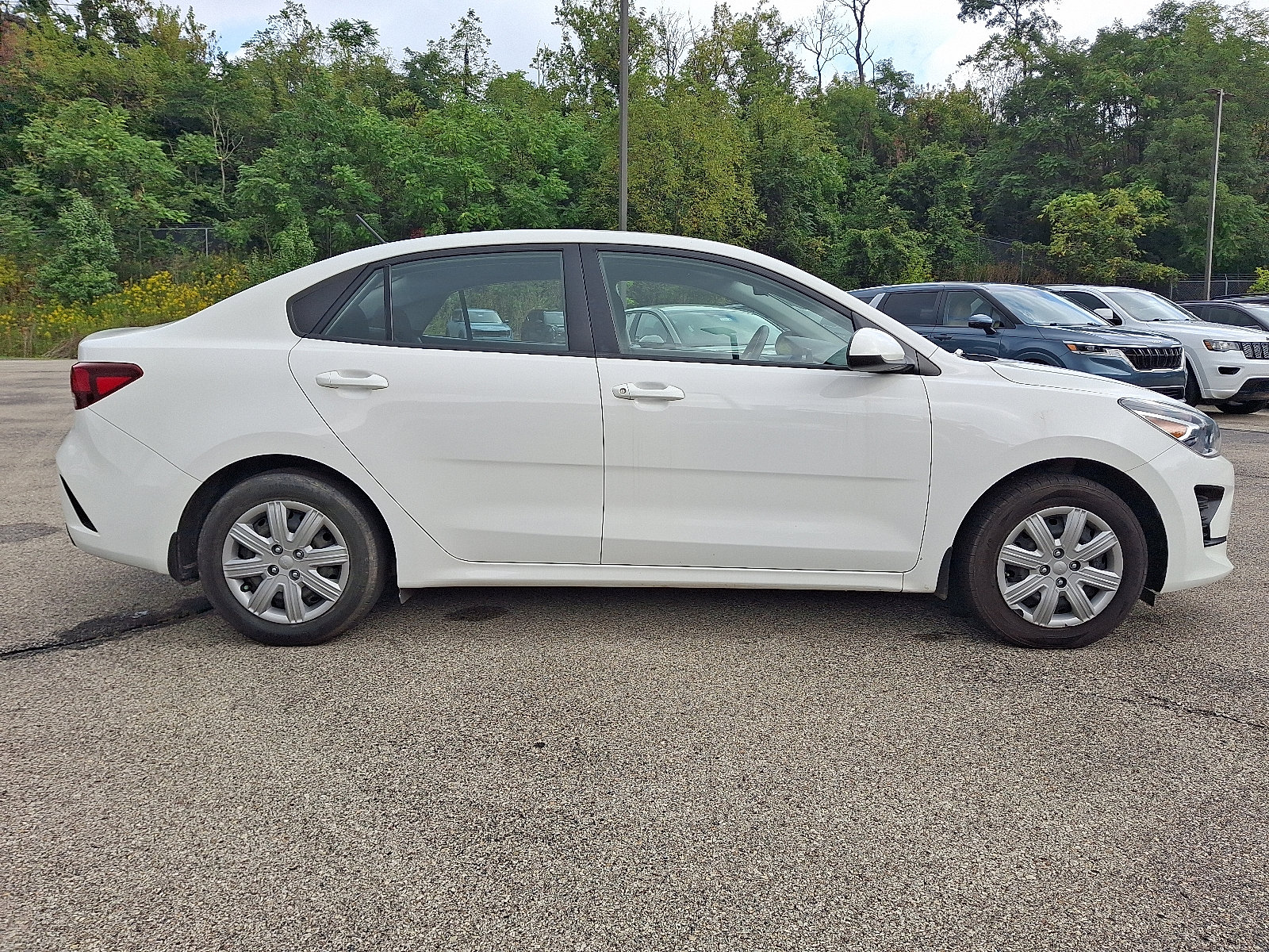 Used 2022 Kia Rio LX FWD image 7