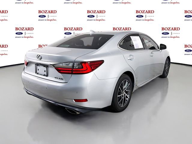 Used 2016 Lexus ES 350 w/ Luxury Package w/Wood Trim FWD image 8