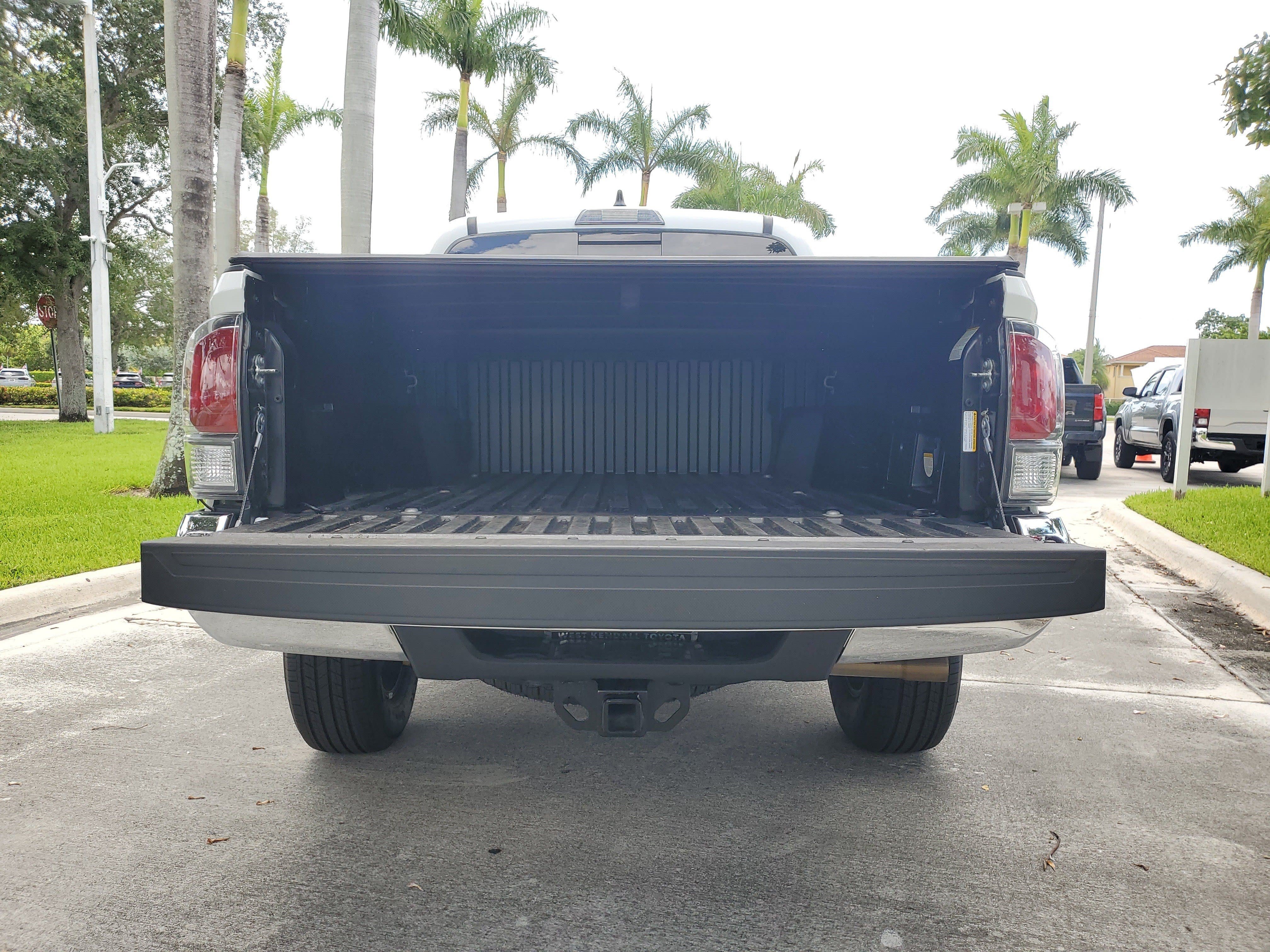 Used 2023 Toyota Tacoma TRD Off-Road RWD image 9
