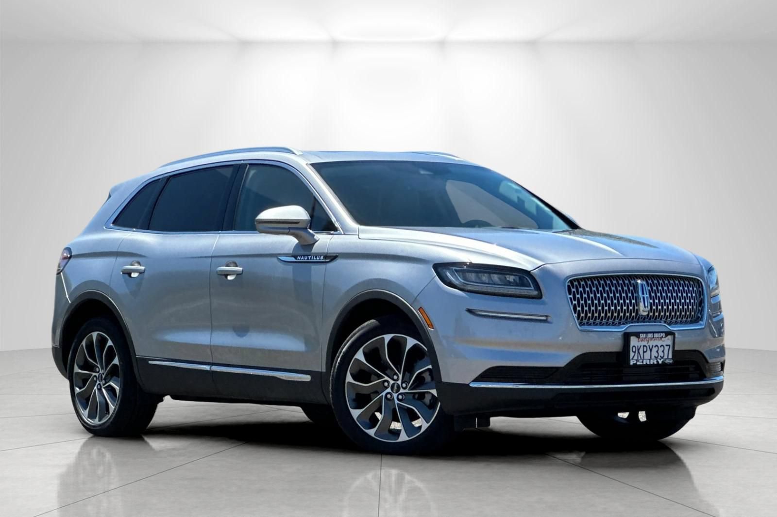 Used 2023 Lincoln Nautilus Reserve w/ Luxury Package