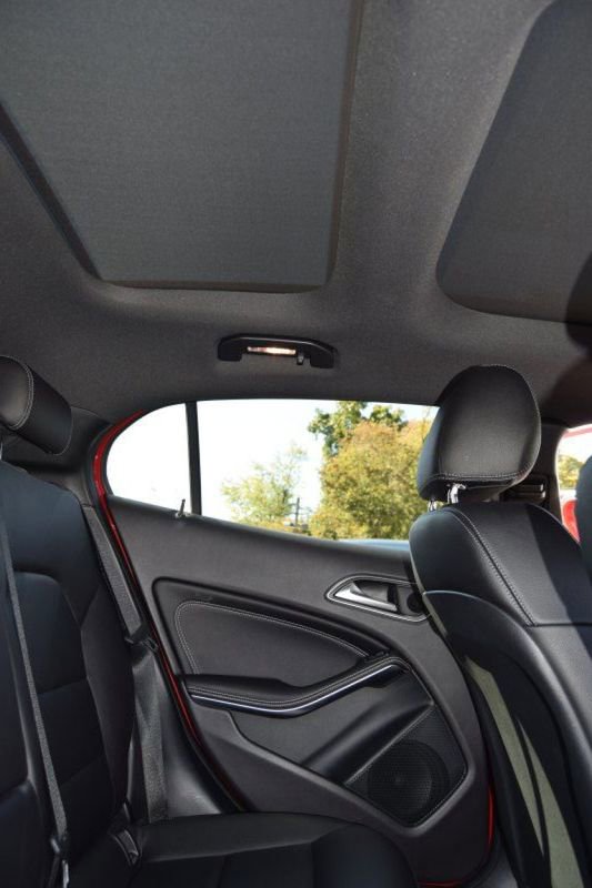 Used 2019 Mercedes-Benz GLA 250 4MATIC image 32