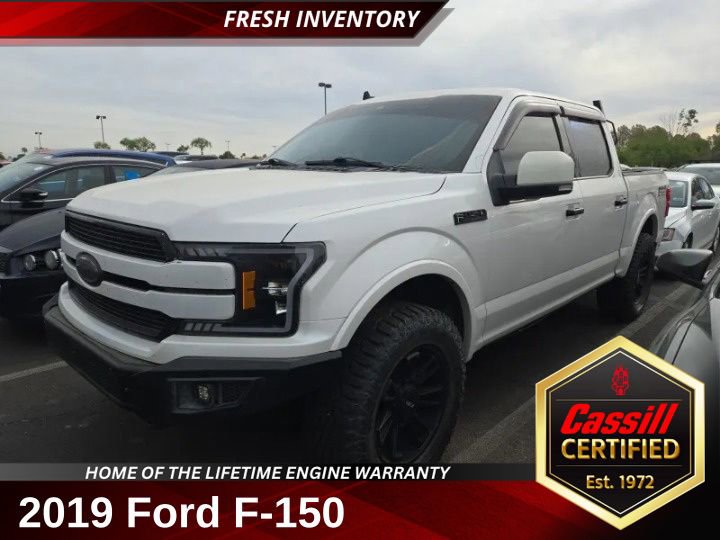 Used 2019 Ford F150 Platinum w/ Trailer Tow Package AWD/4WD image 1
