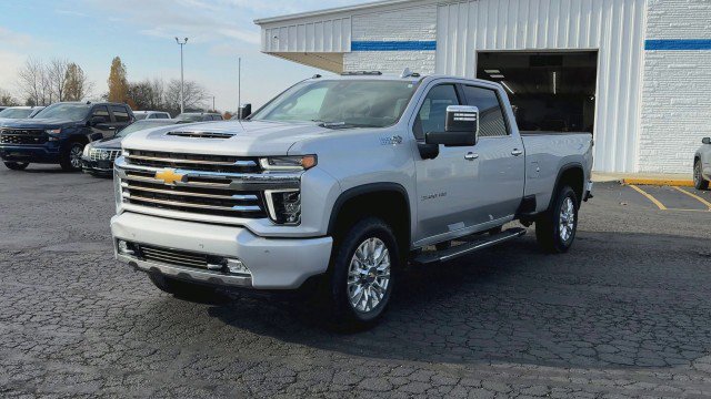 Used 2021 Chevrolet Silverado 3500 High Country w/ Z71 Off-Road Package image 4