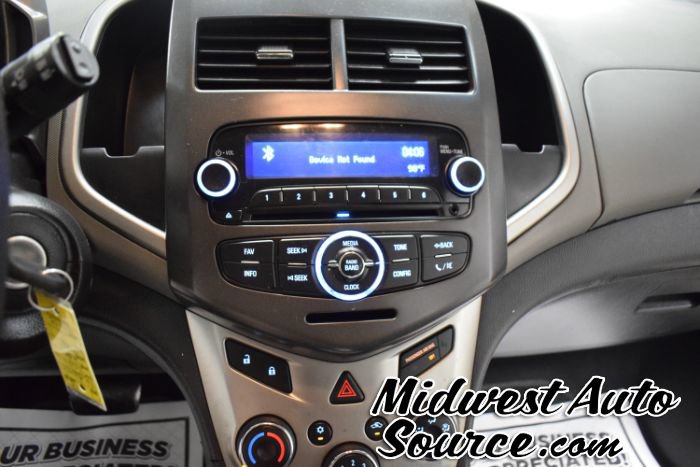 Used 2015 Chevrolet Sonic LT FWD image 20