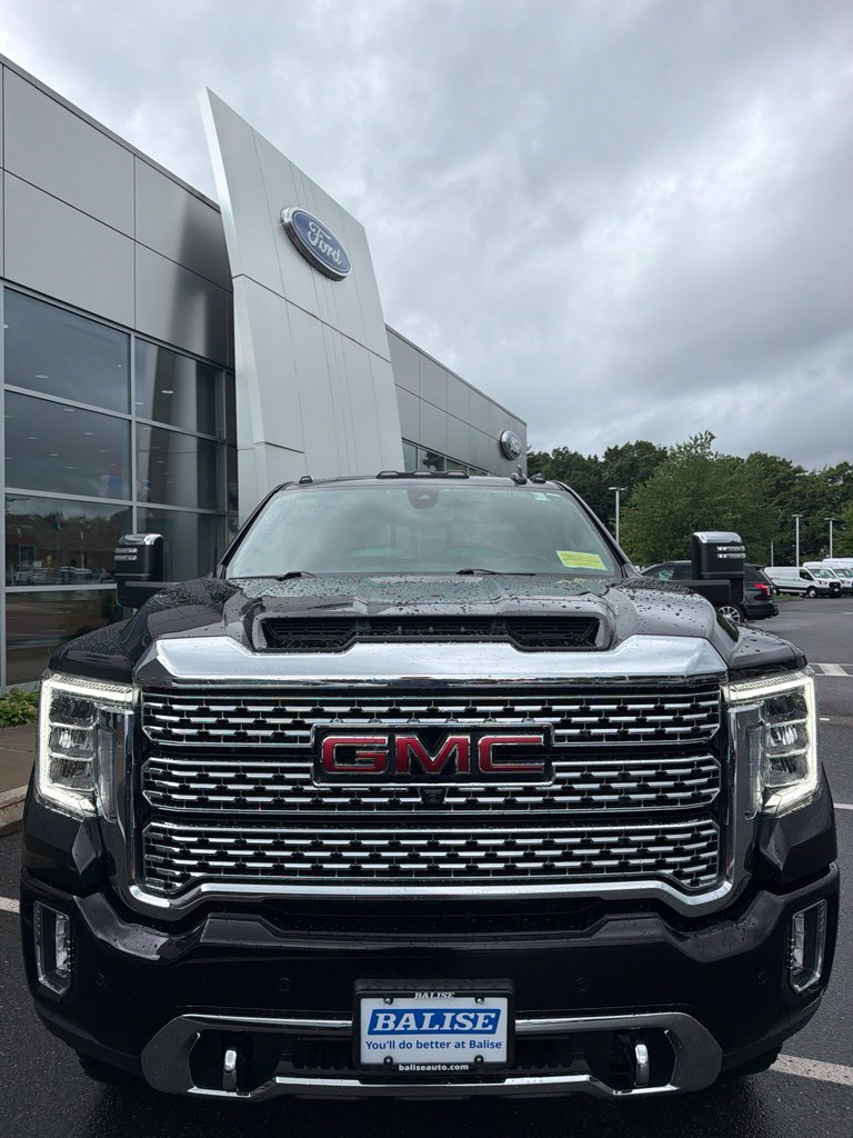 Used 2022 GMC Sierra 2500 Denali w/ Snow Plow Prep/Camper Package AWD/4WD image 2