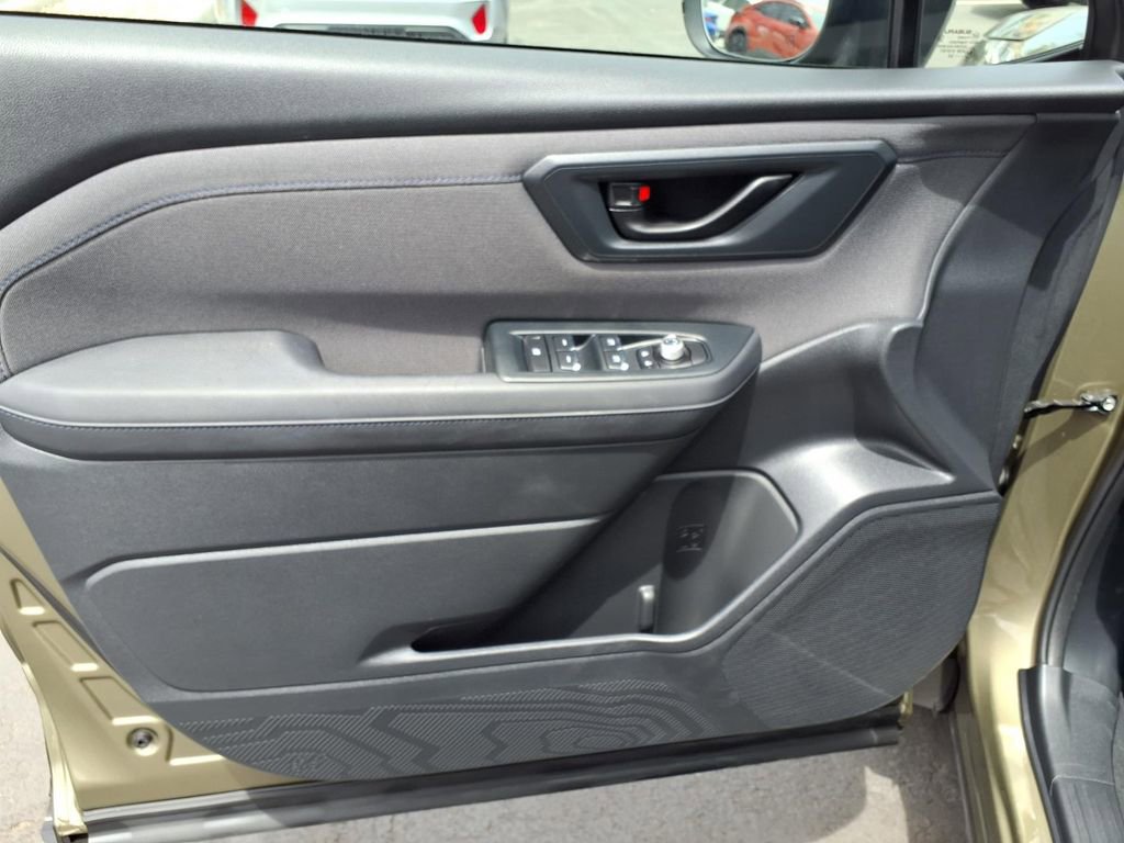 Certified 2025 Subaru Forester Premium AWD/4WD image 25