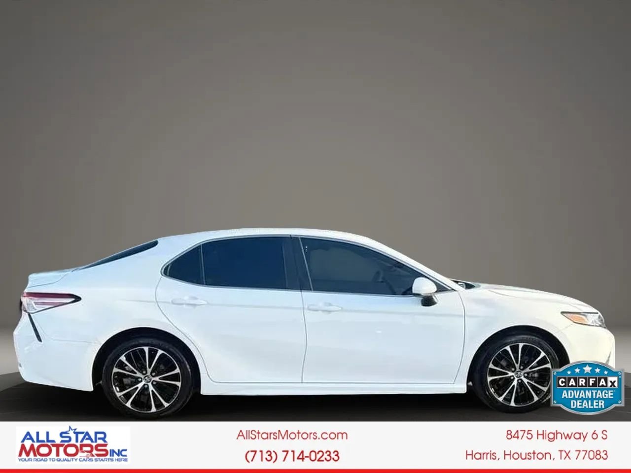 Used 2020 Toyota Camry SE w/ Carpet Mat Package FWD image 7