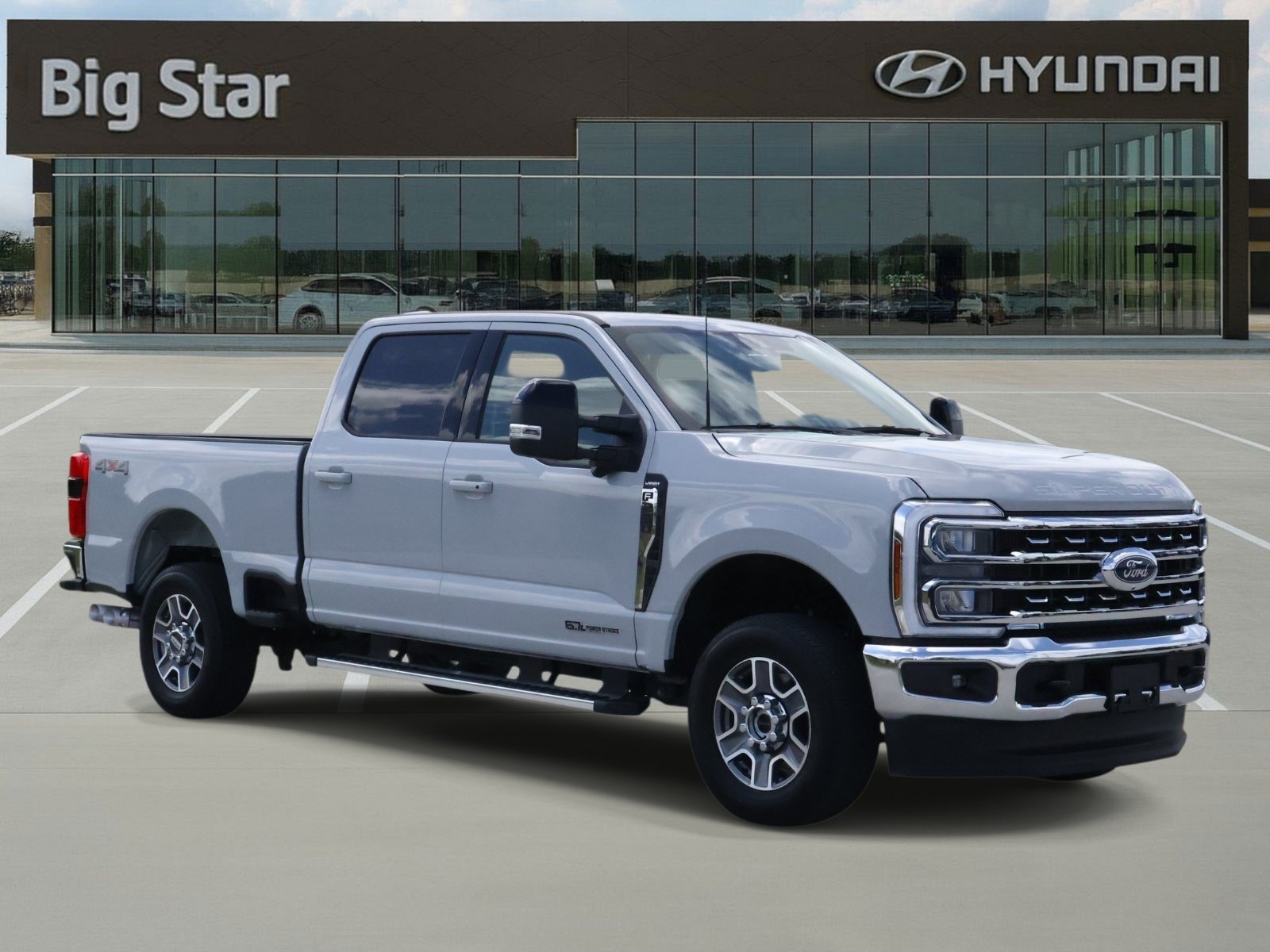 Used 2026 Ford F250 Lariat AWD/4WD image 6