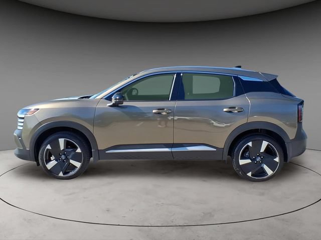 Certified 2026 Nissan Kicks SR w/ Cold Weather Package AWD/4WD image 2