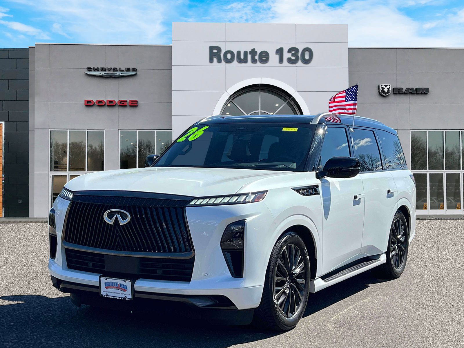 Used 2026 INFINITI QX80 Autograph w/ Premium Cargo Package image 2