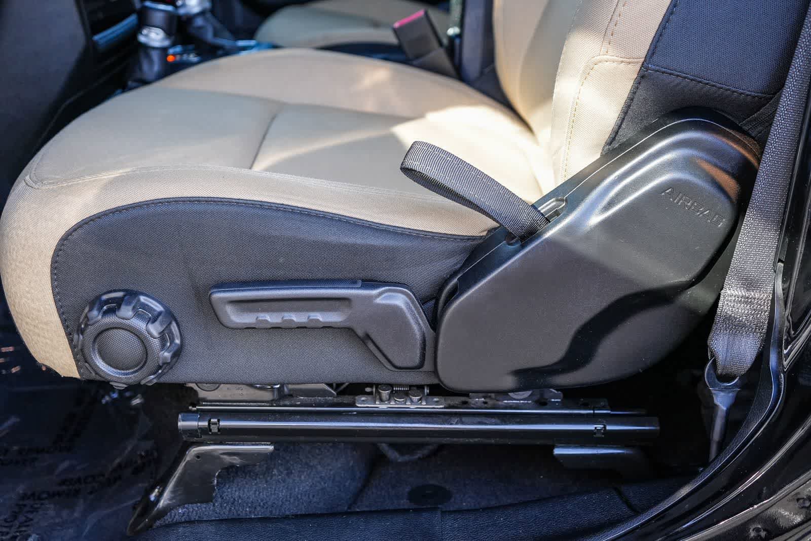 Used 2020 Jeep Wrangler Unlimited Sport AWD/4WD image 22