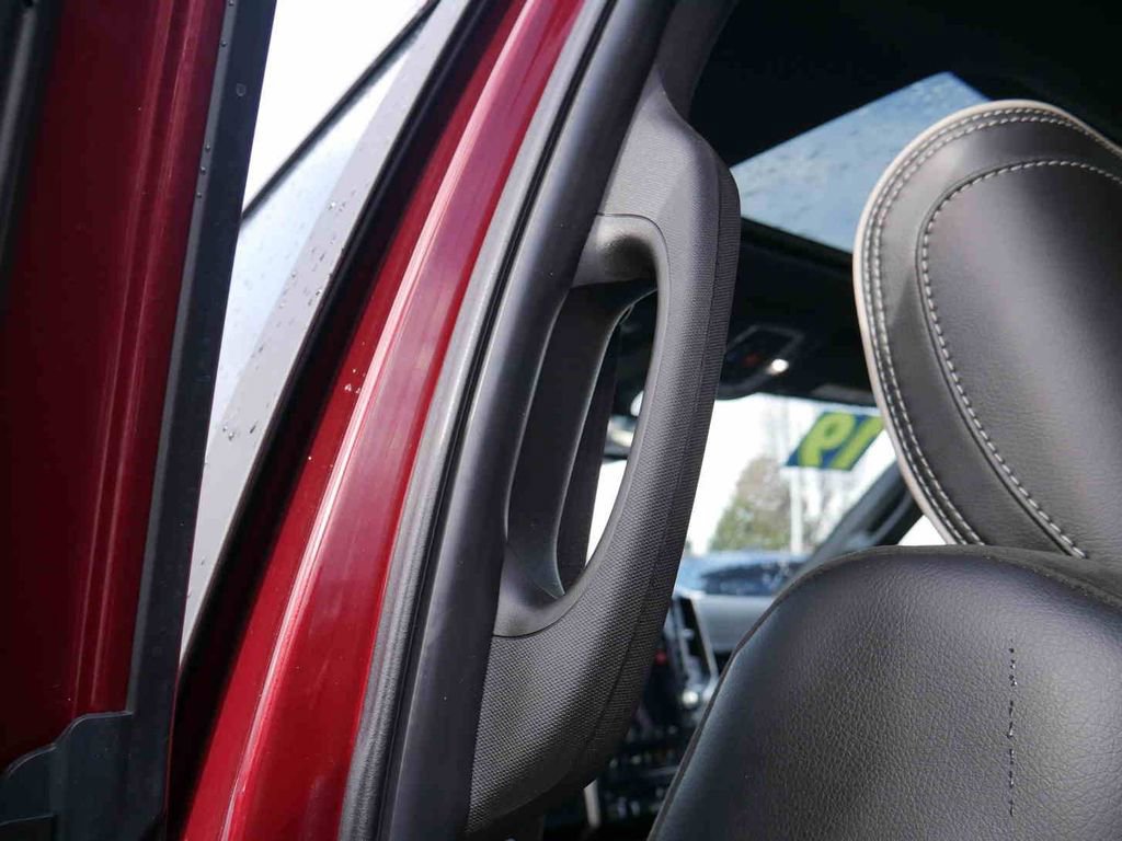 Used 2019 RAM 3500 Laramie image 24