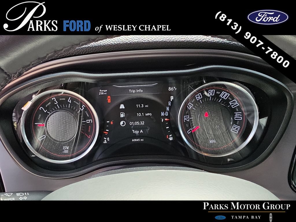 Used 2023 Dodge Challenger SXT RWD image 25