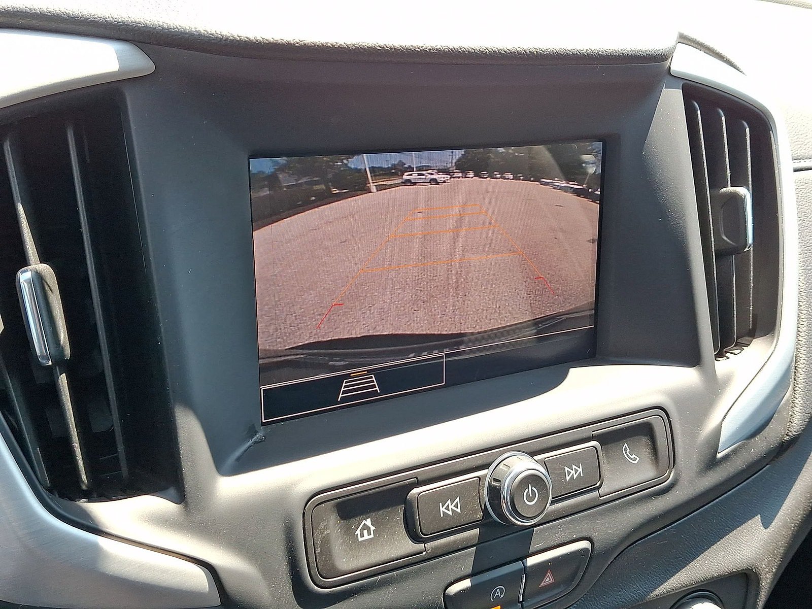 Certified 2024 GMC Terrain SLE FWD image 15