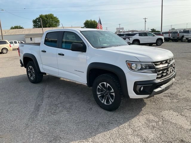 Used 2022 Chevrolet Colorado Z71 AWD/4WD image 3