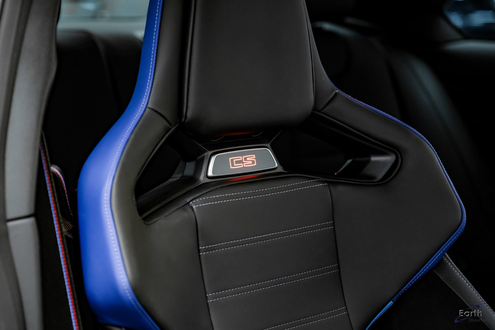 Used 2026 BMW M2 CS RWD image 53
