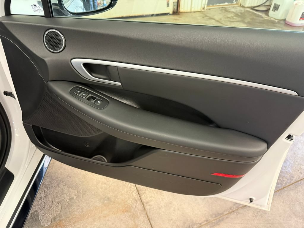 Certified 2026 Hyundai Sonata SEL FWD image 29