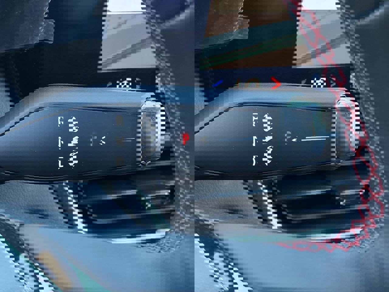 Used 2024 Chevrolet Equinox EV RS image 29