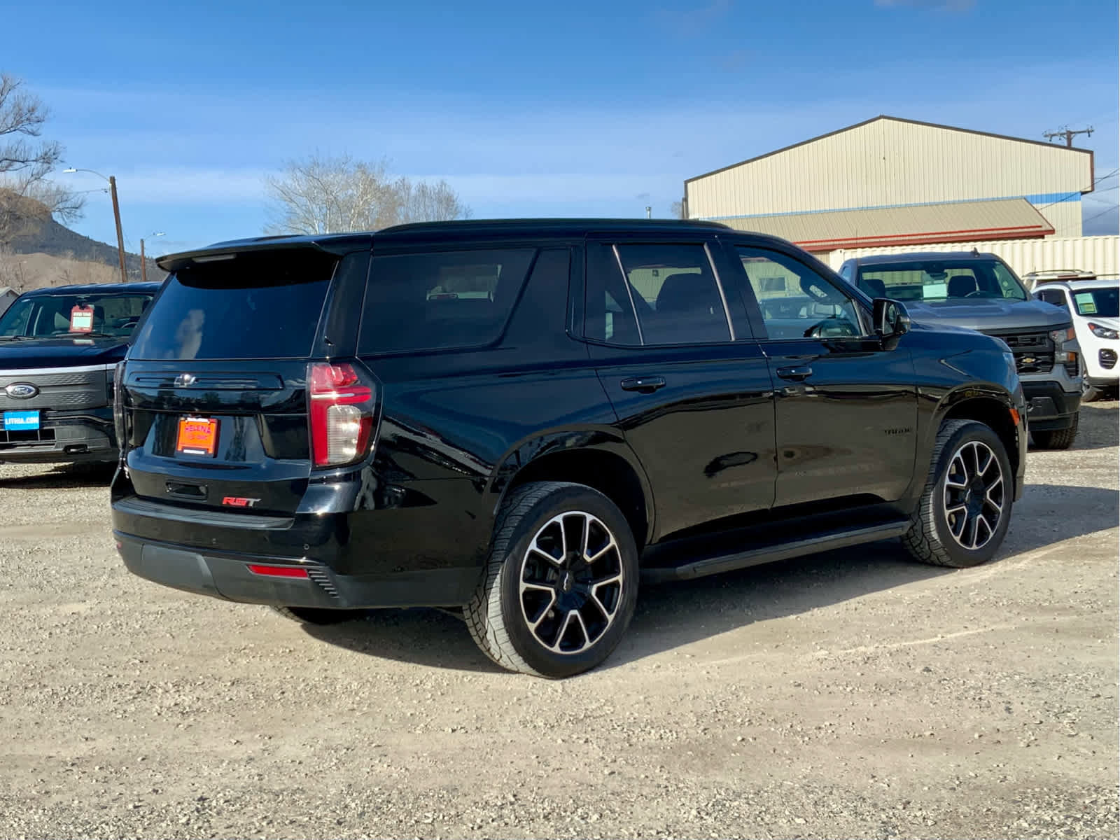 Used 2023 Chevrolet Tahoe RST w/ Luxury Package AWD/4WD image 5