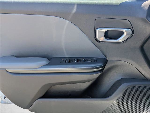 Used 2025 Kia K4 FWD image 10
