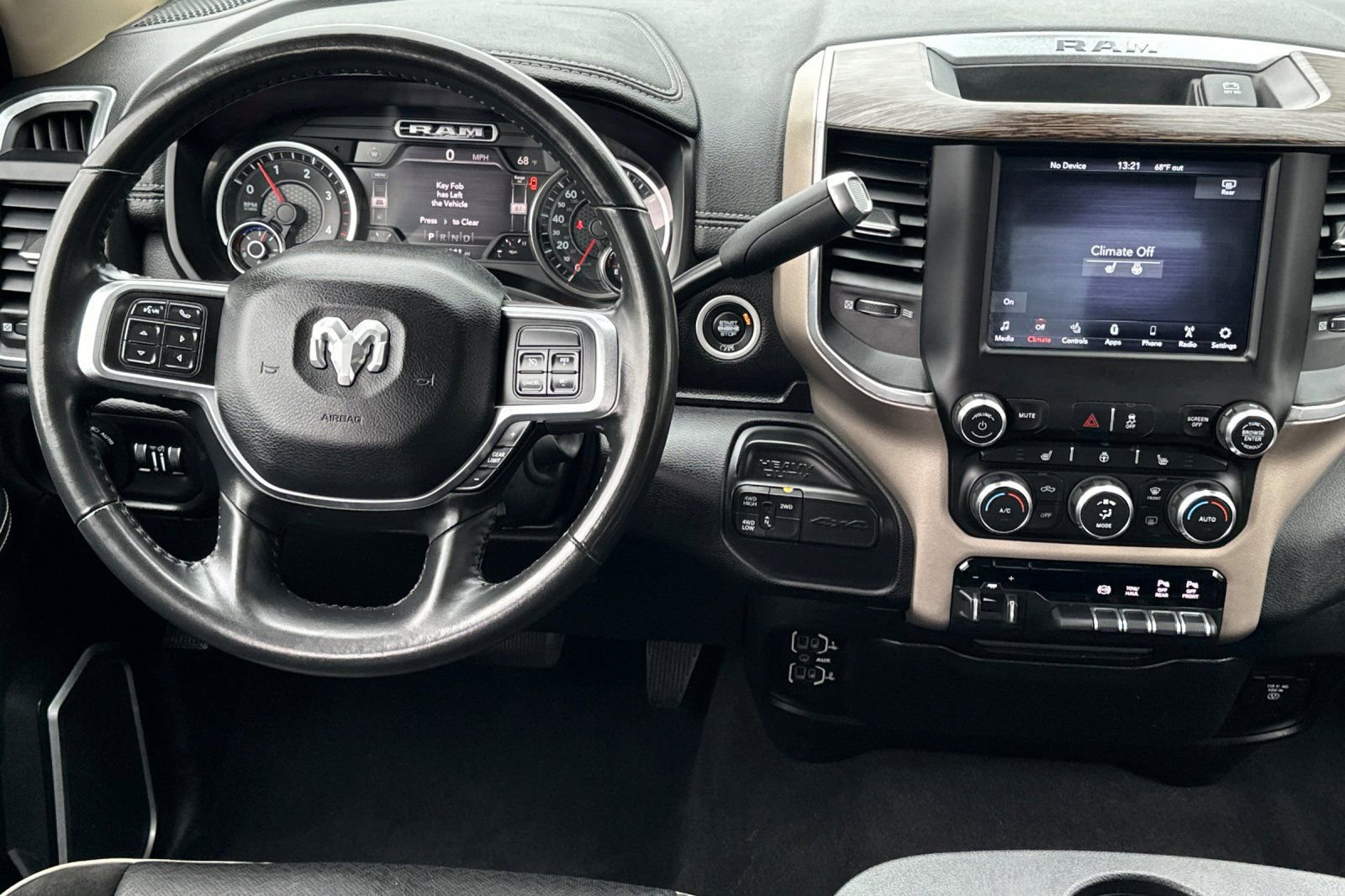 Used 2020 RAM 2500 Laramie image 14