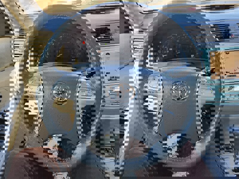 Used 2009 Toyota Camry Hybrid image 16