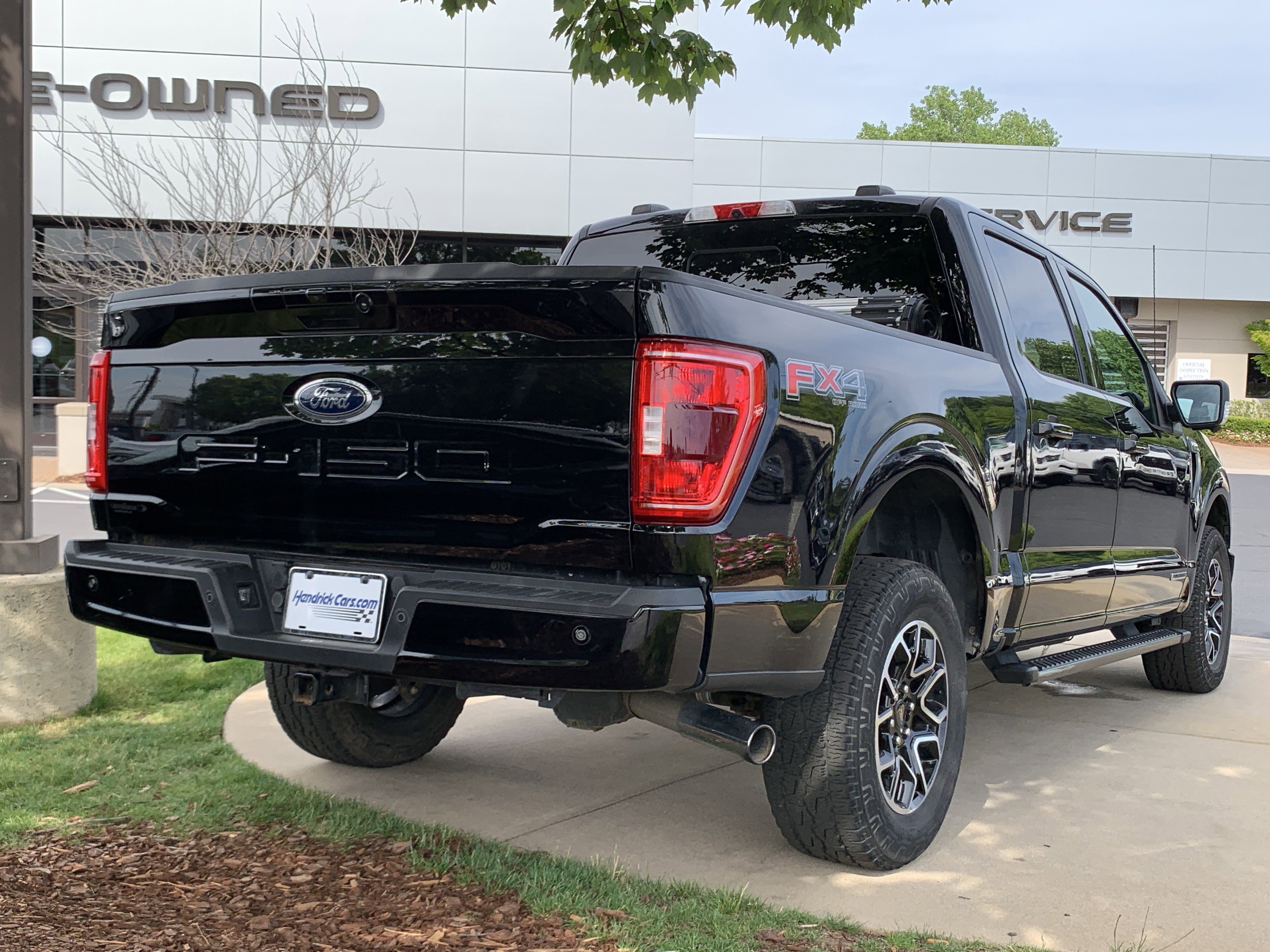 Used 2021 Ford F150 XLT w/ Equipment Group 302A High AWD/4WD image 14