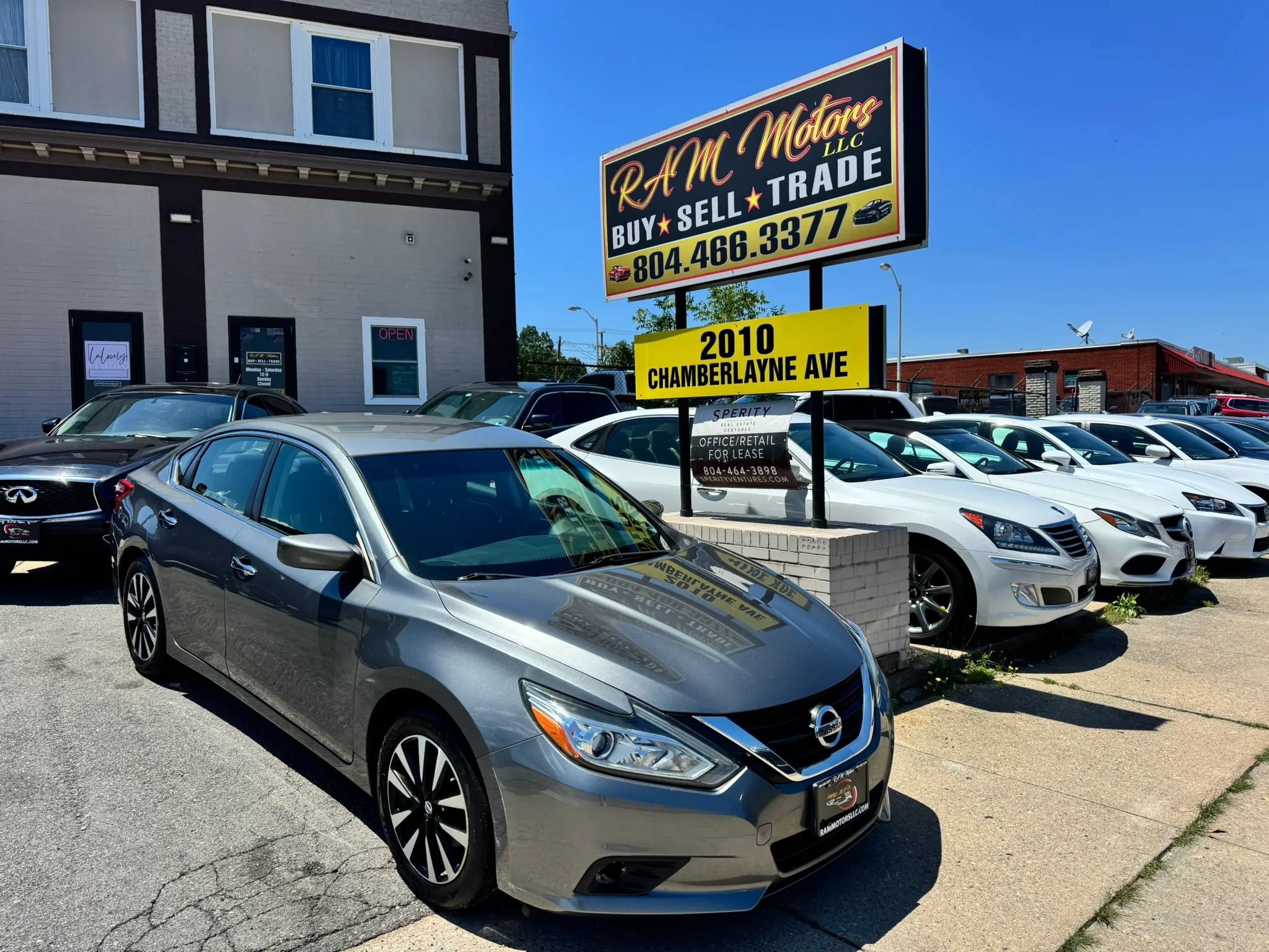 Used 2018 Nissan Altima 2.5 SV FWD image 1