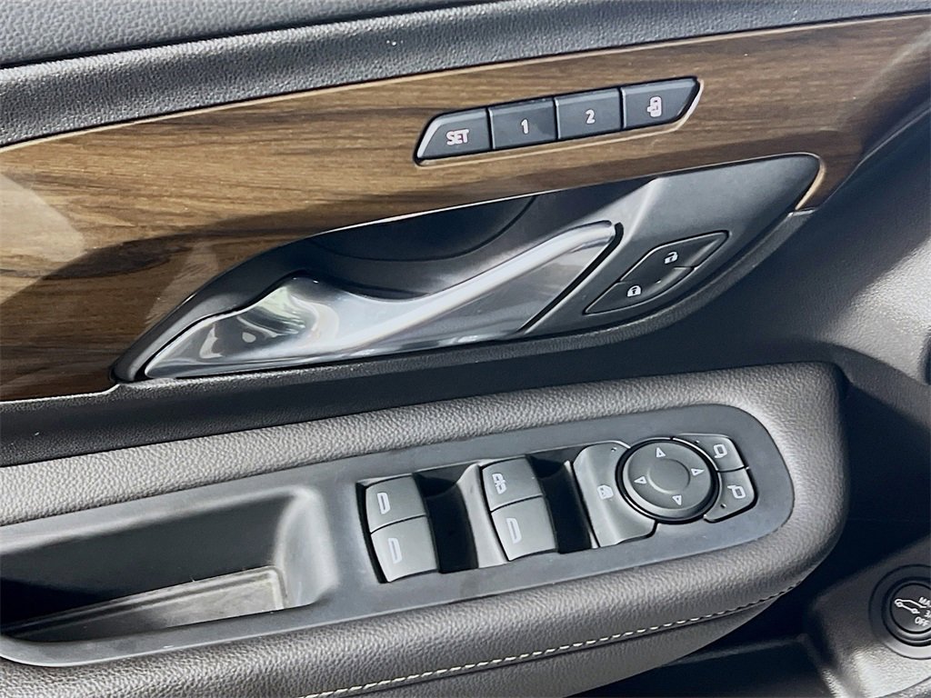 Used 2020 GMC Terrain Denali w/ Denali Premium Package image 17