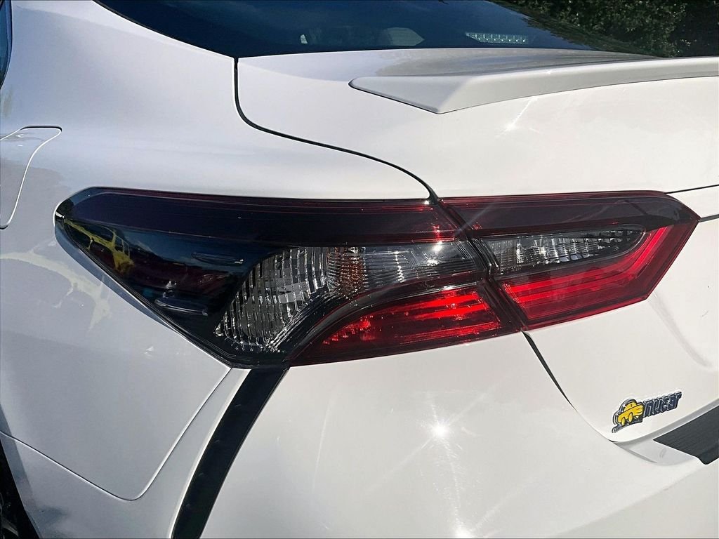 Used 2024 Toyota Camry SE AWD/4WD image 33