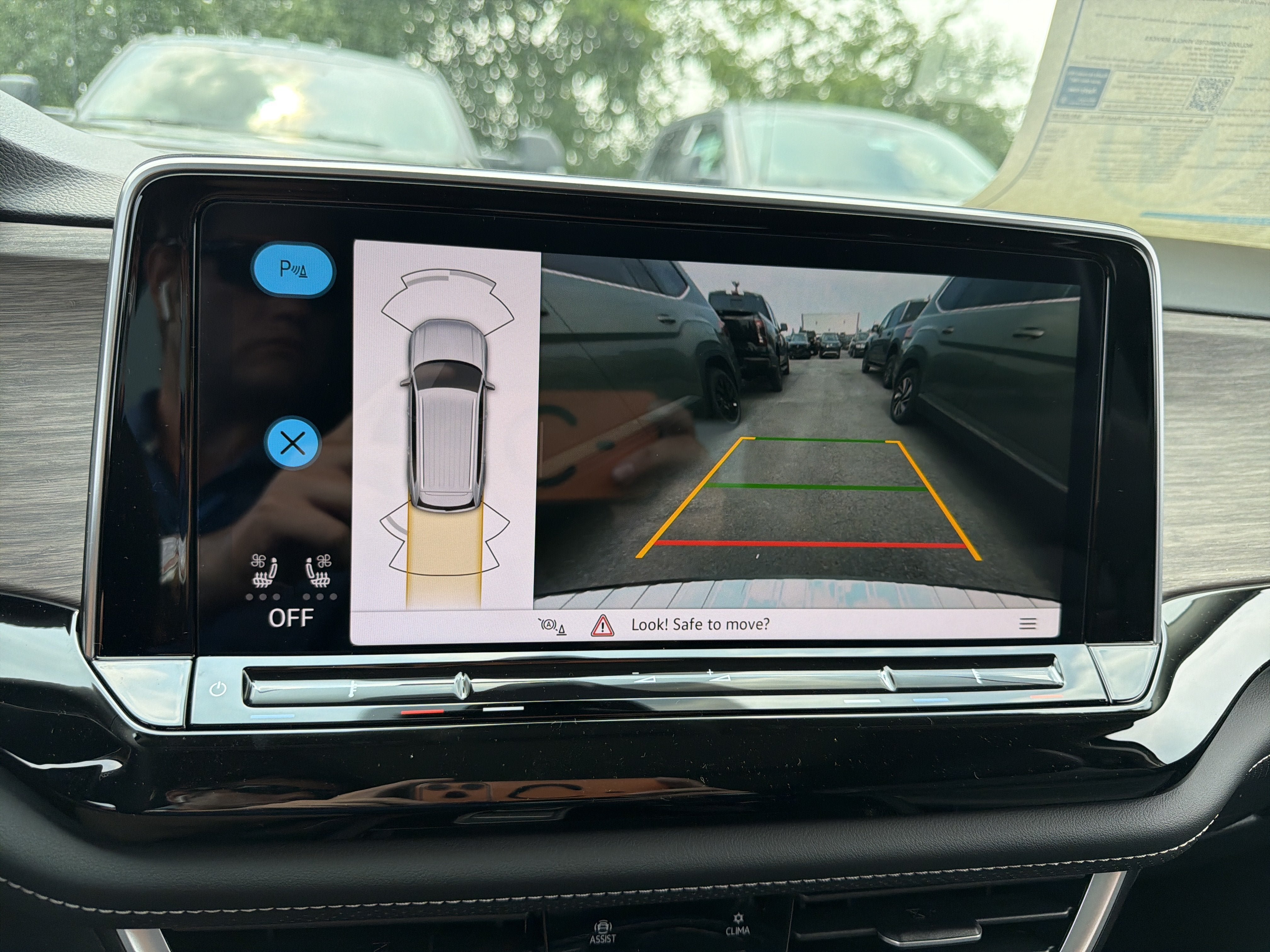 New 2026 Volkswagen Atlas SEL AWD/4WD image 18