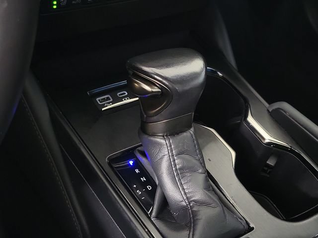 Used 2024 Lexus ES 350 w/ Premium Package FWD image 32