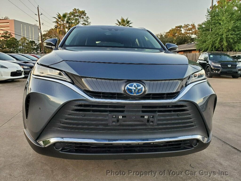 Used 2021 Toyota Venza XLE w/ Softex Package image 5