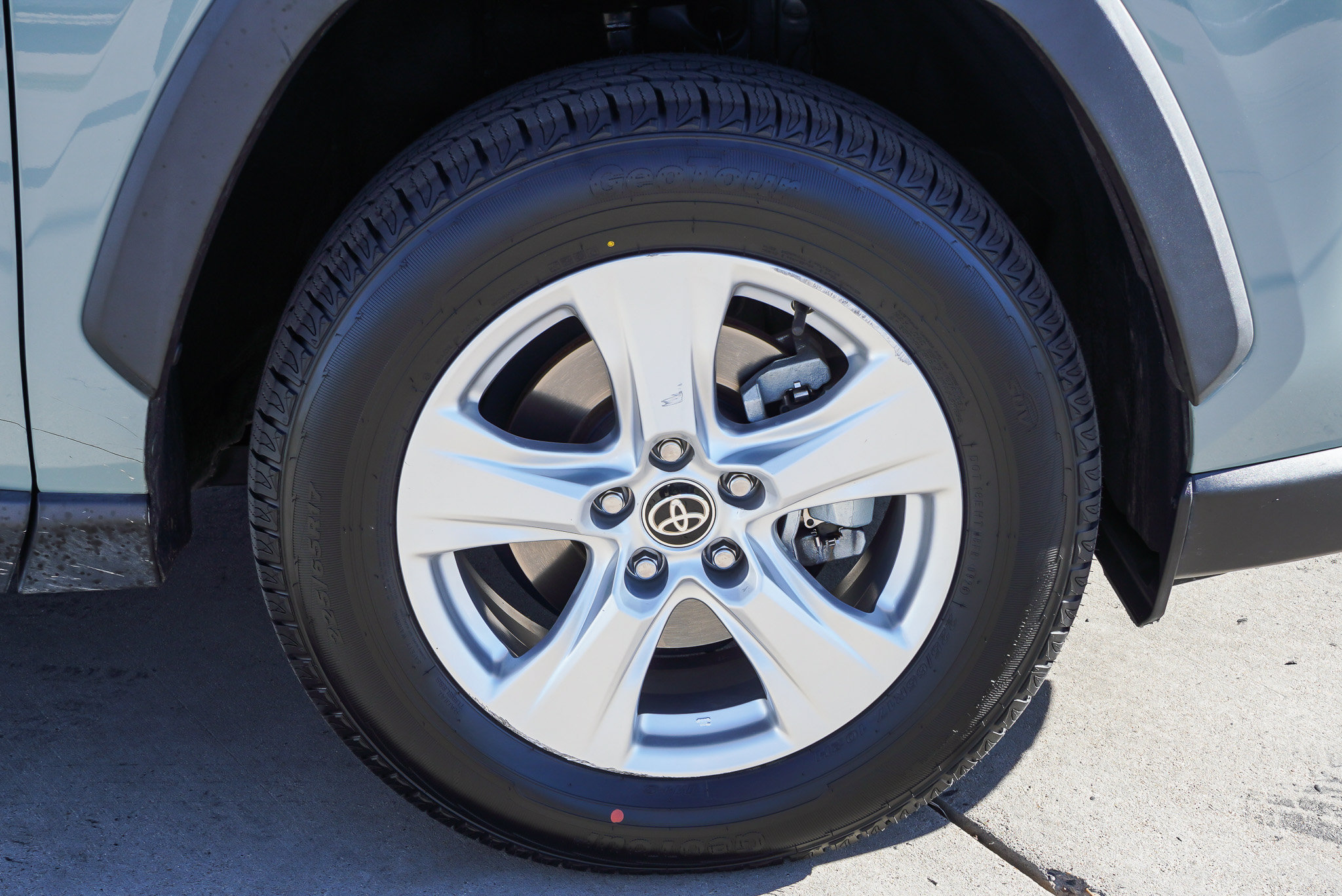 Certified 2021 Toyota RAV4 XLE w/ Convenience Package FWD image 10