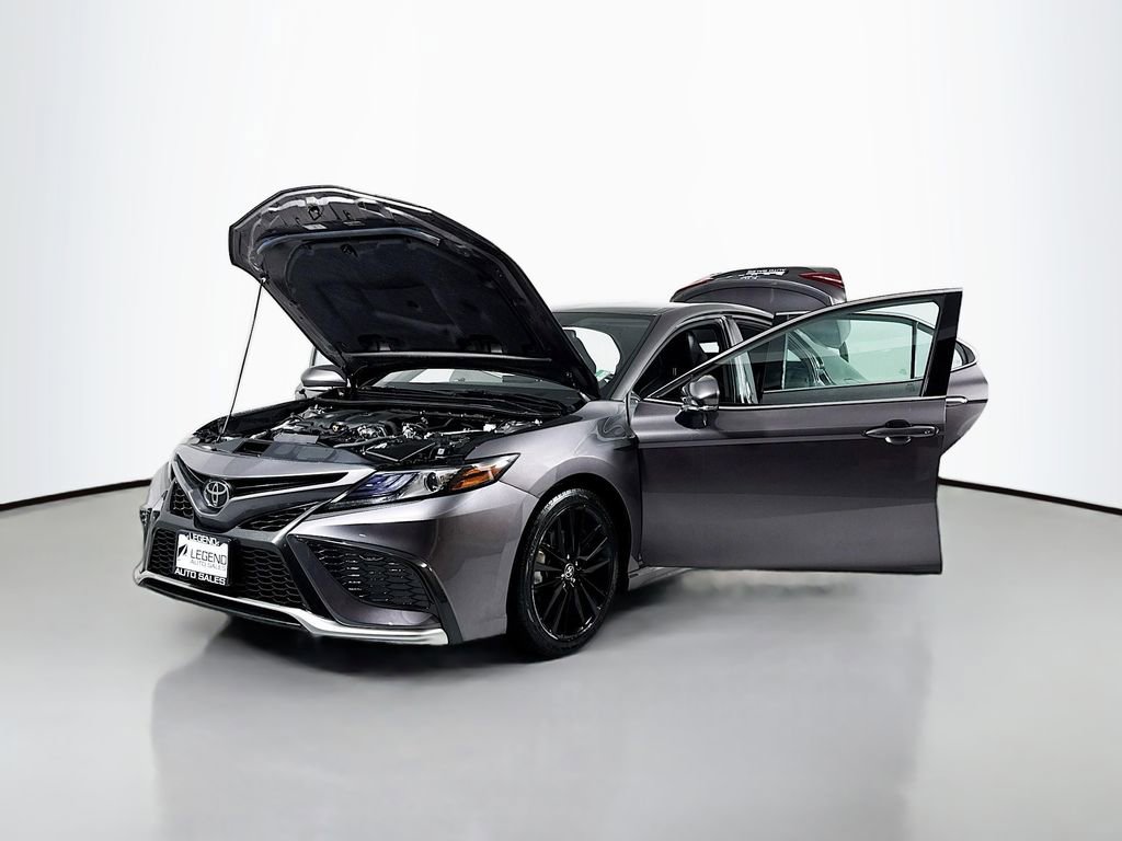 Used 2023 Toyota Camry XSE image 17