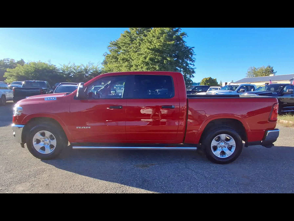 Certified 2025 RAM 1500 Big Horn AWD/4WD image 5