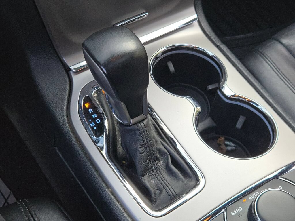 Used 2019 Jeep Grand Cherokee Limited AWD/4WD image 33